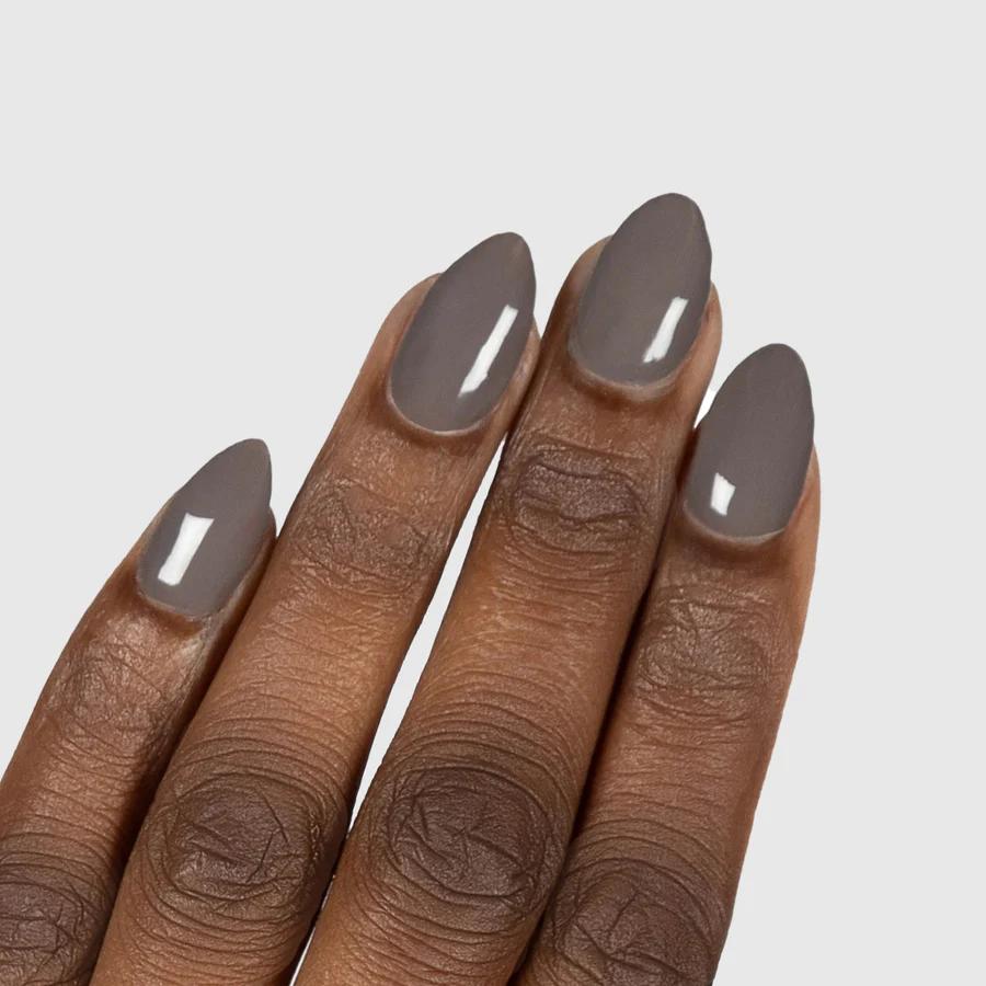 butter LONDON - Pure Colour - Mink Grey - 21X Nail Lacquer - Image 4