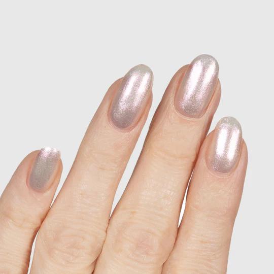 butter LONDON - Pure Colour - Sassie Lassie - 21X Nail Lacquer - Image 4