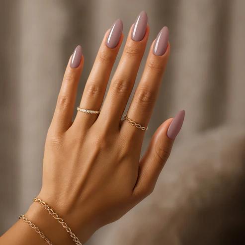Chaun Legend - Gel Polish - Risque Business
