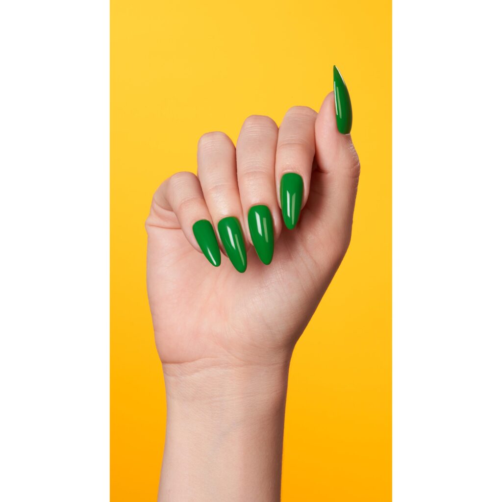 CND - Shellac Vivid - Shamrock Green (0.25 oz)