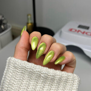 DND - Diva 9D Cat Eye - Candy - Lemon Whiskers #15