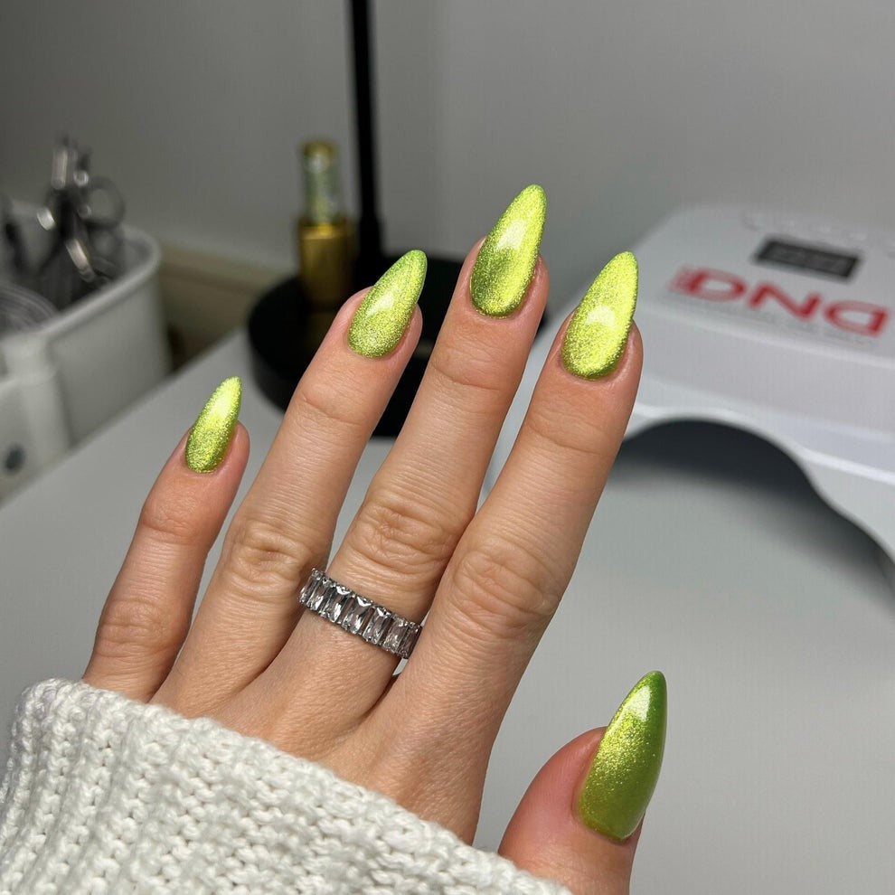 DND - Diva 9D Cat Eye - Candy - Lemon Whiskers #15