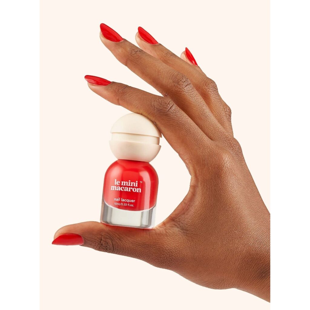 Le Mini Macaron - Nail Polish - Cherry Red