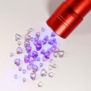 Maniology - Nail Art Stickers - Color-changing heart studs